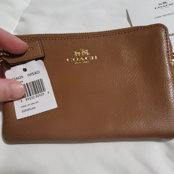 Coach wristlet - Picture 3 of 4